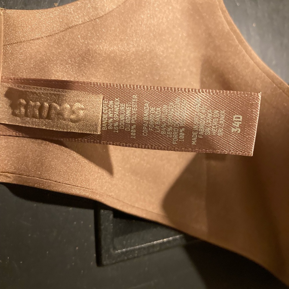 SKIMS Tan Bra - Picture 2 of 2